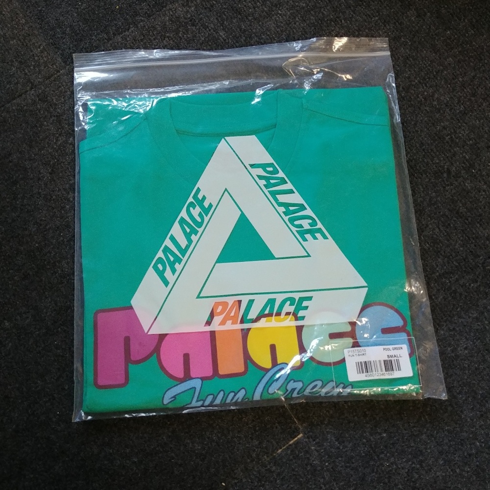 Palace Fun Crew T-Shirt Pool Green Size S Small